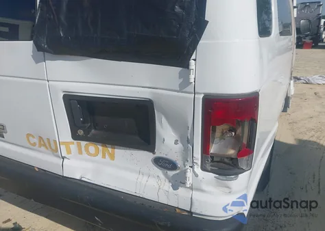 2008 Ford E-350 Super Duty Commercial/Recreational from USA, damaged, VIN 1FT2S34LX8DA63944